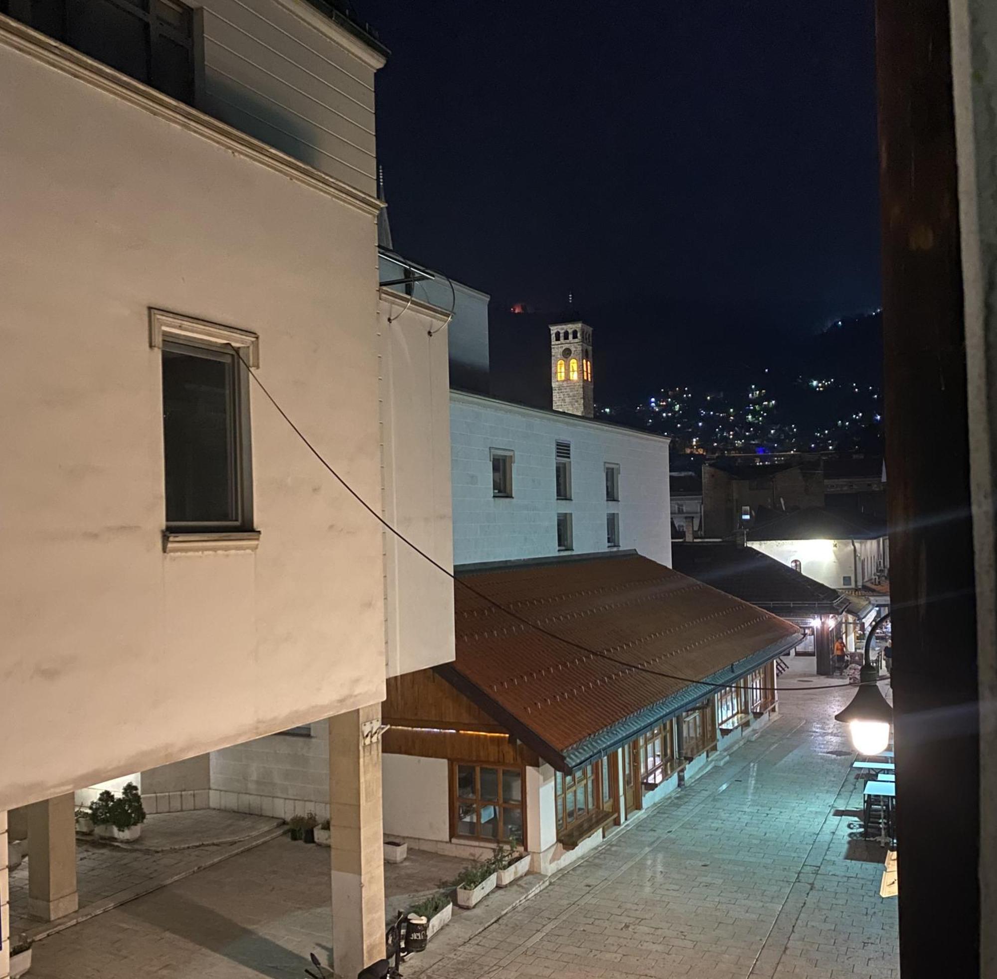 Sarajevo Luxury Apartment - 50 M From Old Sarajevo Clock Tower Εξωτερικό φωτογραφία